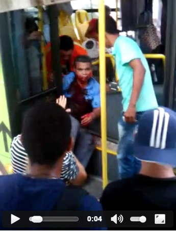 VÍDEO – Motorista é baleado na estrada de Ribamar durante assalto a ônibus