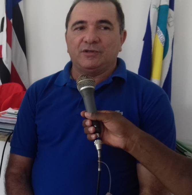 ÉGUAS! Em Pedro do Rosário, prefeito vai torrar mais de R$ 1 milhão em “materiais de expediente”
