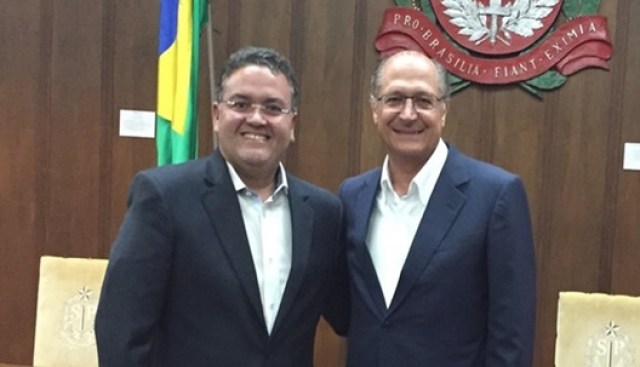 Geraldo Alckmin quer o apoio de Michel Temer rumo ao Planalto