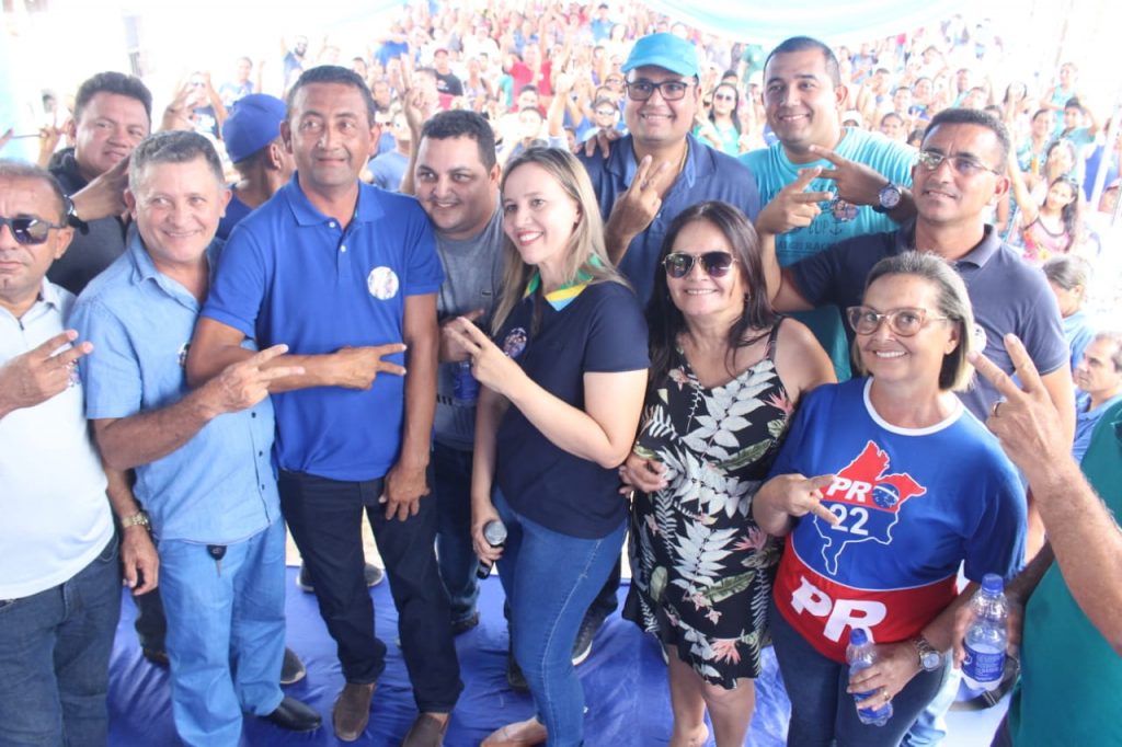 Detinha mostra força política no litoral maranhense