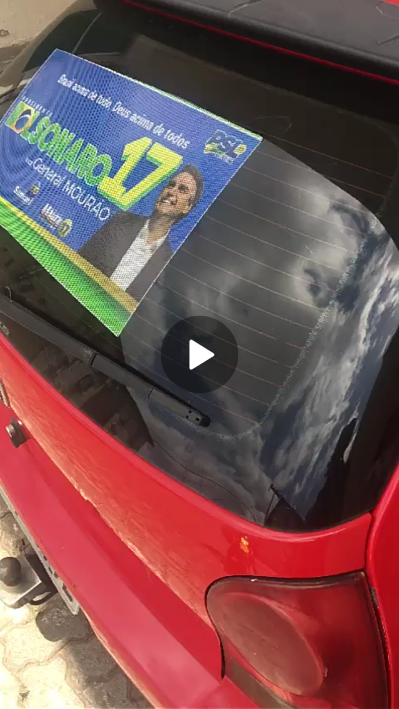 VÍDEO – Apoiador de Bolsonaro tem carro pichado em SLZ com dizeres do PT