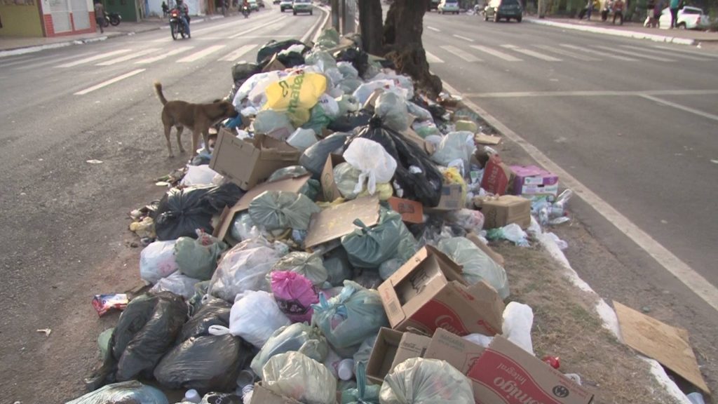 LIXO DO LUXO – Holandinha torra R$ 50 milhões com coleta de lixo em 5 meses