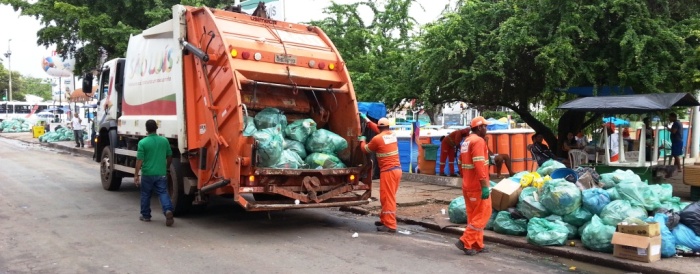 Coleta de lixo teve custo mensal superior a R$ 9 milhões em 2016