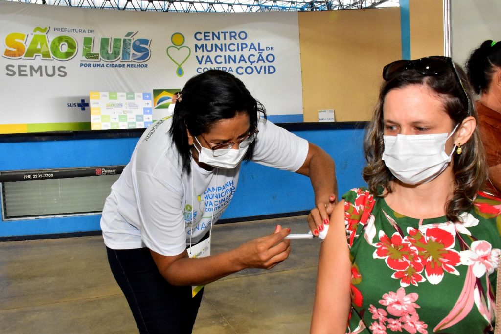 São Luís recebe 15.290 doses da vacina Oxford/AstraZeneca