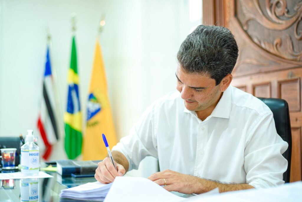 São Luís: Braide nomeia 70 professores para a rede municipal de ensino