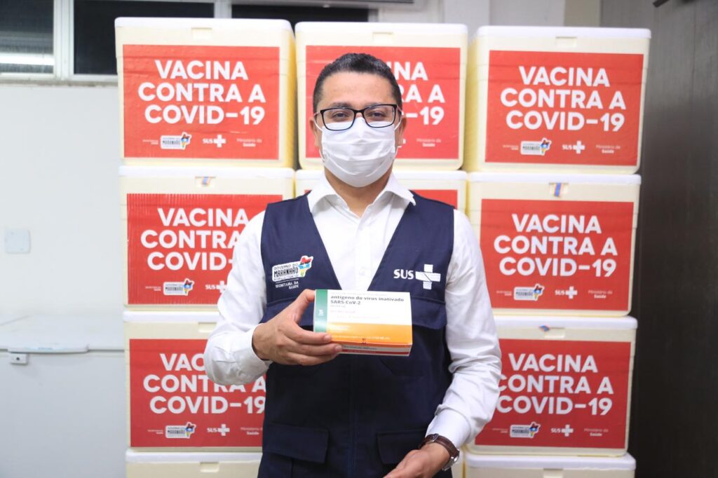 Carlos Lula anuncia a distribuição de mais de 220 mil novas doses de vacina nesta semana