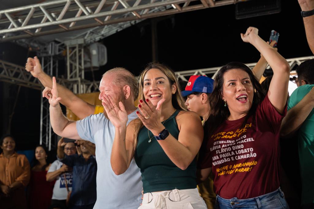 Pinheiro: multidão confirma apoio a Othelino e Ana Paula em ato de pré-campanha