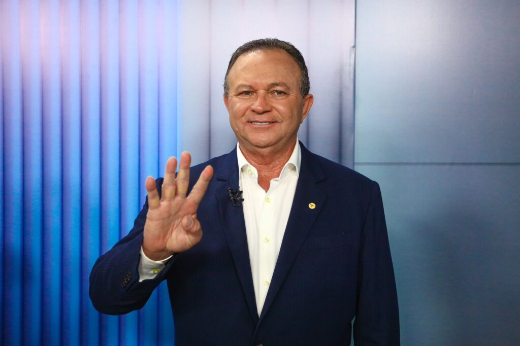 Em debate na TV Mirante, Carlos Brandão reafirma seu compromisso com o crescimento do Maranhão