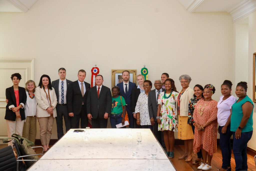 Governador recebe embaixador da Noruega e delegação da ONU Mulheres no Brasil